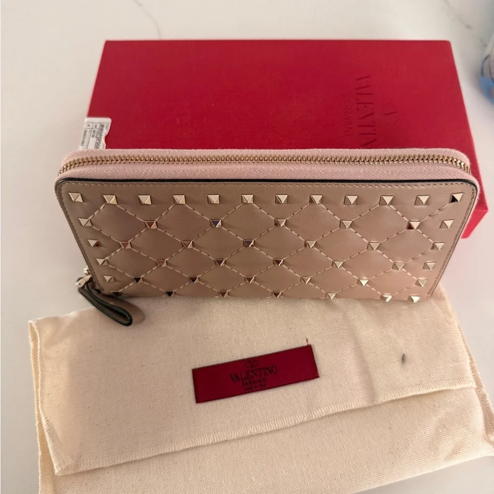 New Valentino Nude Studded Women's Wallet - Picture 4 of 5